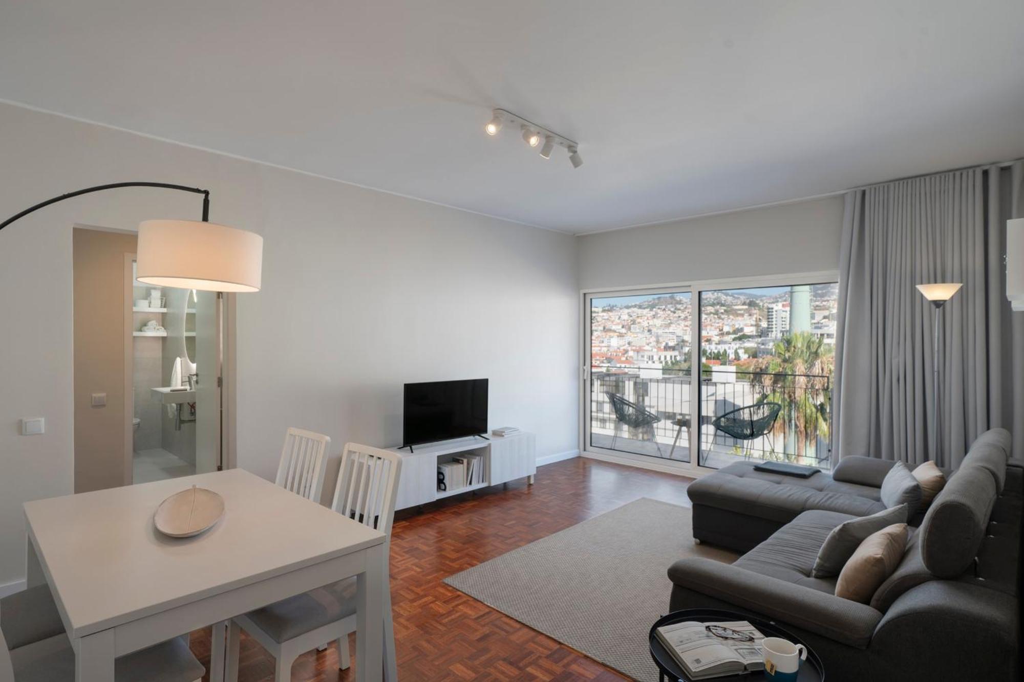 Apartamento Jaime Moniz By An Island Apart Apartment Funchal  Exterior photo